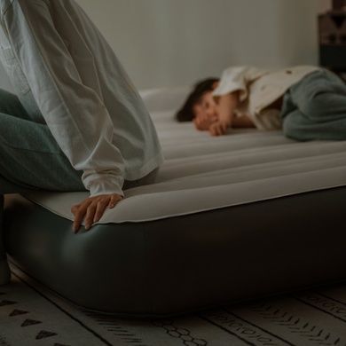 Самонадувающийся матрас, двухместный, со встроенной помпой Naturehike CNK2450WS040, 250 мм, серый 6927595789810 фото