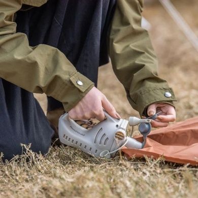 Насос аккумуляторный Naturehike NH20ZM013 бежевый 6927595768655 фото Насос аккумуляторный Naturehike NH20ZM013 бежевый 6927595768655 фото