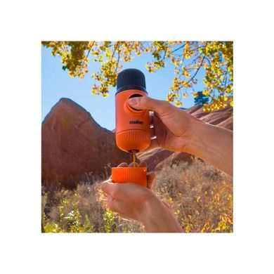 Портативная эспрессо-кофеварка Wacaco Nanopresso оранжевая WNANOORNG фото