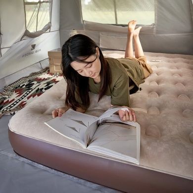 Матрац надувний тримісний з вбудованим насосом Mobi Garden Air Triple bed 26 см NX23663027 sand 6941870591189 фото