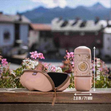 Портативная кофеварка с чехлом Wacaco Nanopresso pink WNANOPINK фото