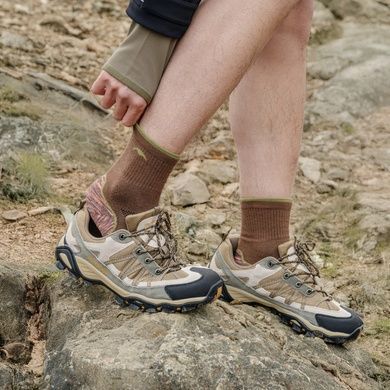 Шкарпетки туристичні амортизаційні високі Naturehike CYY2611FS011, M, темно-коричневий 6977465861634 фото